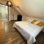 Big Family House For Groups And Families Huoneisto *