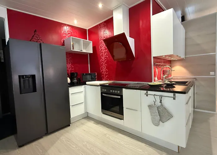 Big Family House For Groups And Families 아파트 로바니에미